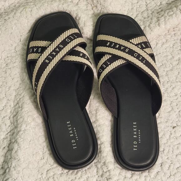 Ted Baker London Ashika Icon Slide Sandal Womens size 7 - Picture 3 of 7